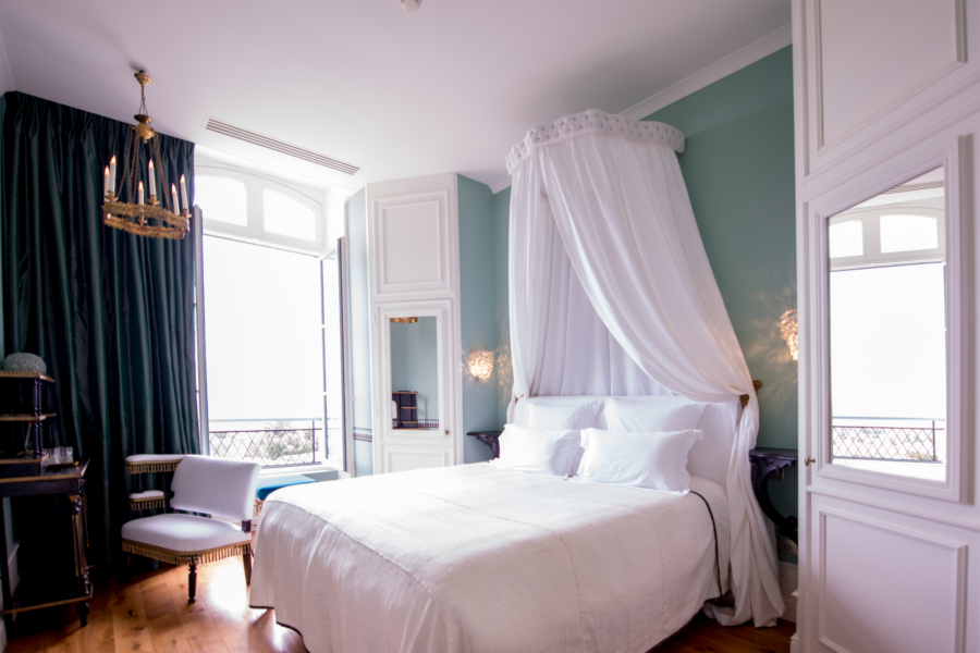 Chambre intemporelle château de Sacy